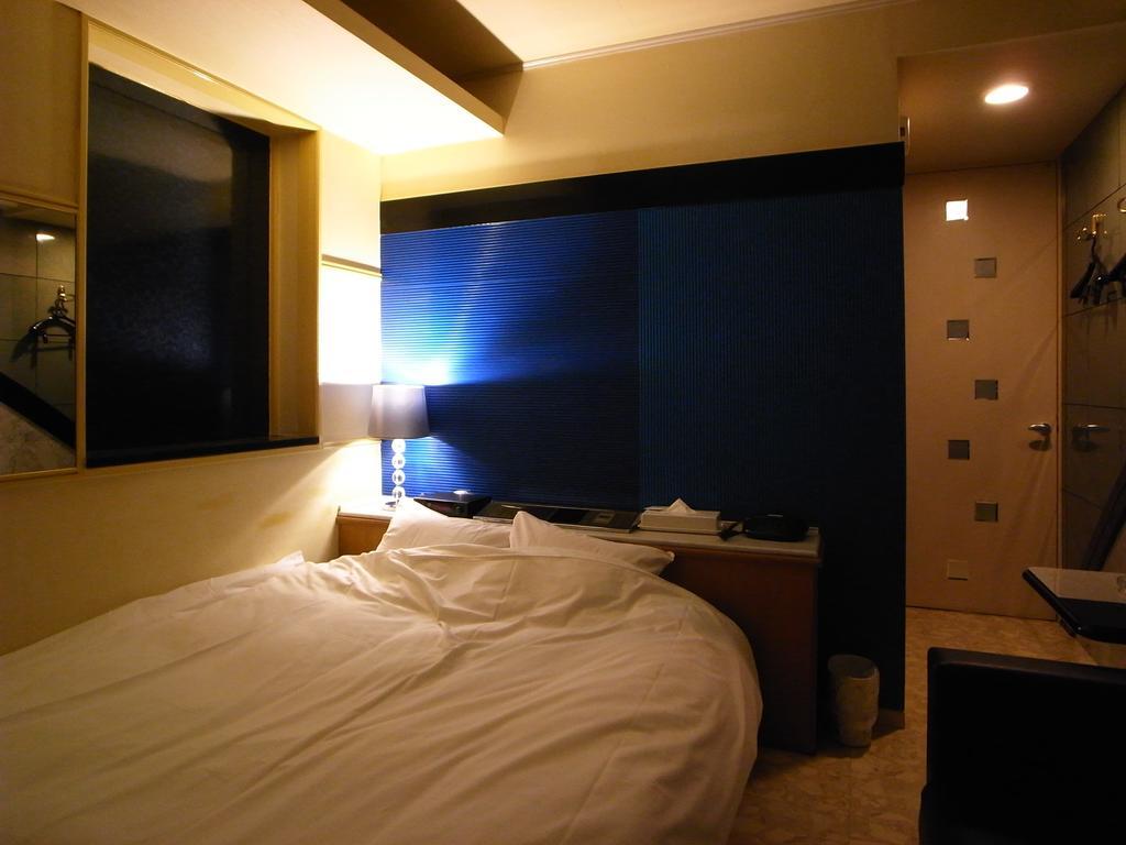 Hotel Rafaie (Adults Only) Токио Экстерьер фото