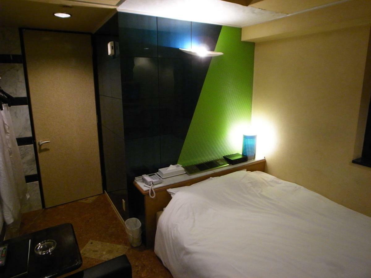 Hotel Rafaie (Adults Only) Токио Экстерьер фото